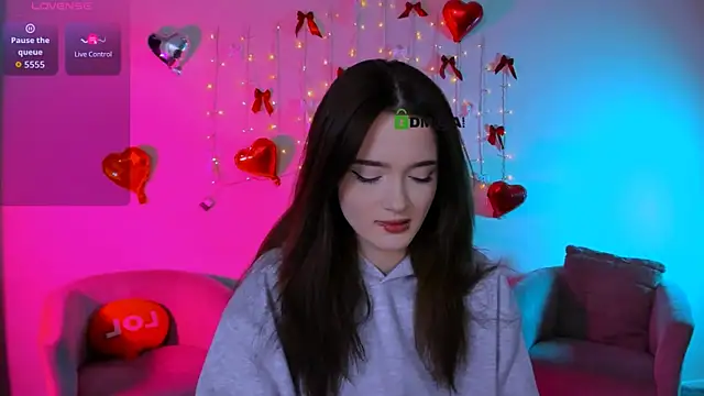 liana kisses online show from 04/07/26, 07:03