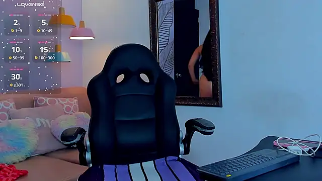 BarbaraKnox  online show from 02/05/25, 12:20