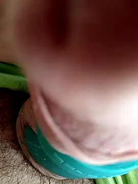 Snapshot of Durovoglioso2 chatting on 03/09/25, 11:47 Durovoglioso2 online show from 03/09/25, 11:47