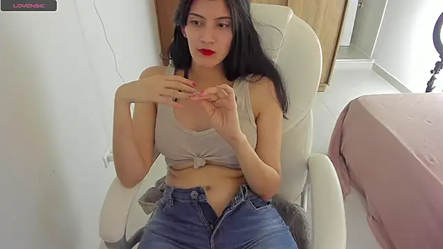 misstoya online show from 02/11/25, 04:22