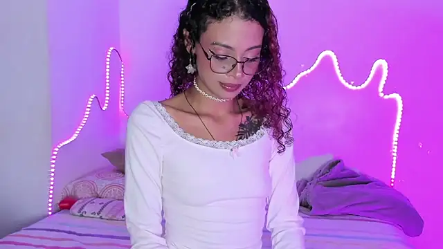 Kalahna online show from 12/23/25, 05:05