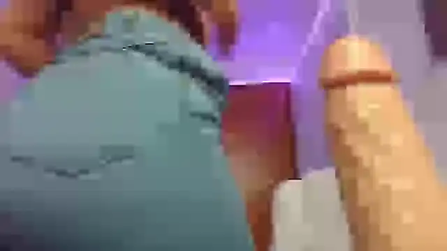 Snapshot of Paulina_g3 chatting on 01/16/25, 02:51 Paulina g3 online show from 01/16/25, 02:51