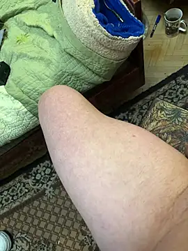 Snapshot of Ariel_Ari chatting on 03/15/25, 02:14 Ariel Ari online show from 03/15/25, 02:14