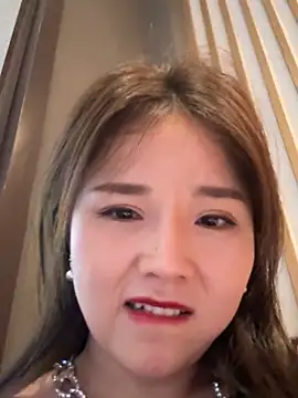 Efangfang online show from 01/10/25, 11:33