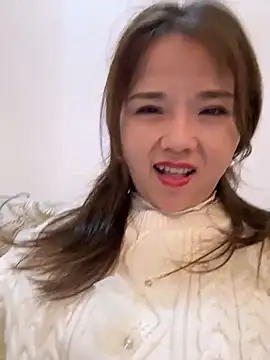 Efangfang online show from 01/26/25, 11:28