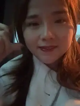 Efangfang online show from 02/03/25, 09:52