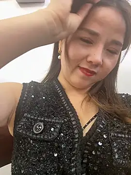 Efangfang online show from 02/21/25, 08:51