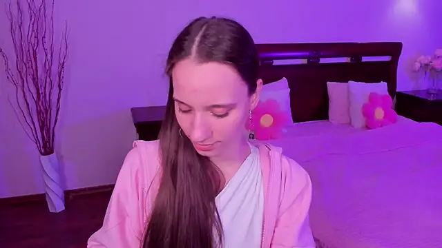 StaceySunny online show from 04/16/26, 05:36