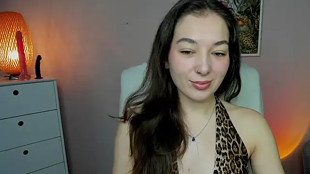 Snapshot of Meagn_Extasy chatting on 10/09/25, 06:44 Meagn Extasy online show from 10/09/25, 06:44