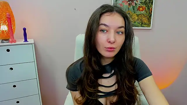 Snapshot of Meagn_Extasy chatting on 12/15/25, 07:45 Meagn Extasy online show from 12/15/25, 07:45