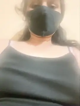 Hot-Mahitha online show from 07/23/26, 04:27
