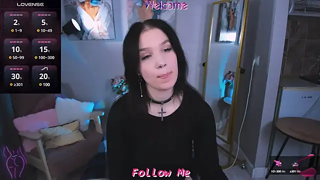 Snapshot of Lia_xxGirl chatting on 12/12/24, 08:21 Lia xxGirl online show from 12/12/24, 08:21