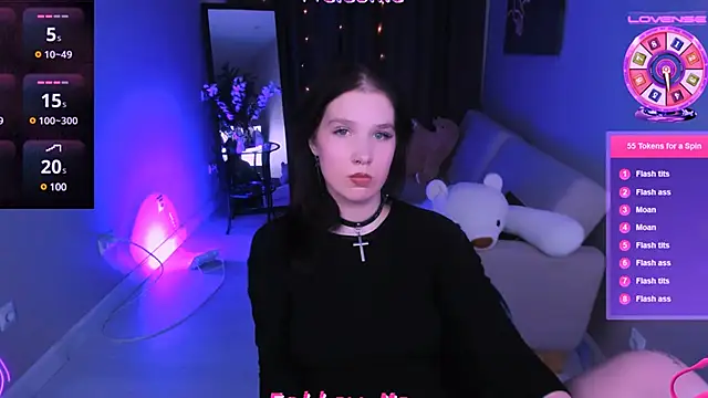 Snapshot of Lia_xxGirl chatting on 12/15/24, 09:35 Lia xxGirl online show from 12/15/24, 09:35