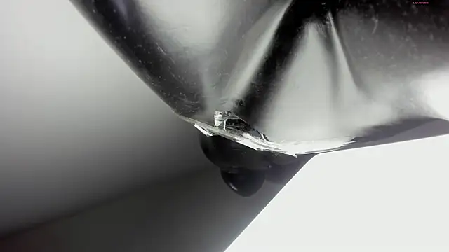 selene red  online show from 09/26/25, 01:26