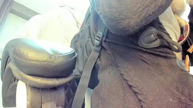 selene red  online show from 04/02/26, 12:30