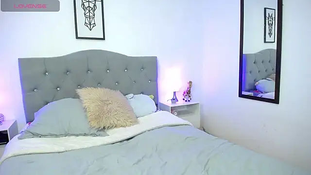 AnnyMichelle  online show from 12/13/24, 12:20