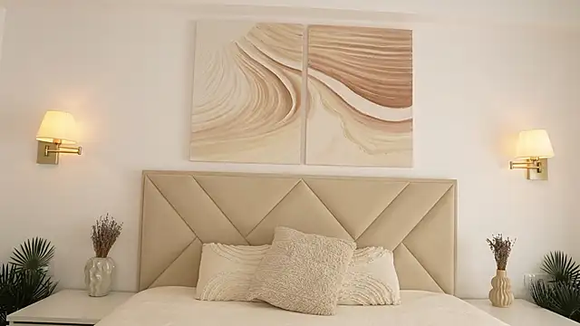 Snapshot of funny_to_see_you_here chatting on 10/27/25, 12:09 funny to see you here online show from 10/27/25, 12:09