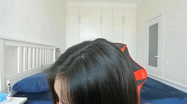 Missykitty01 online show from 03/22/25, 06:43