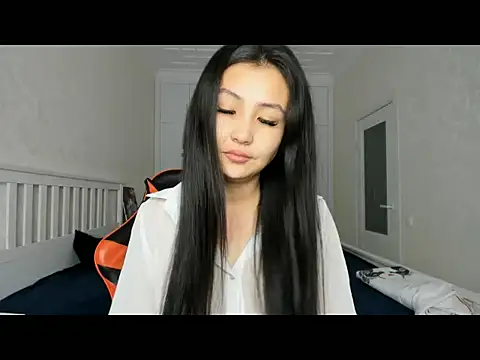 Missykitty01 online show from 09/15/25, 05:13