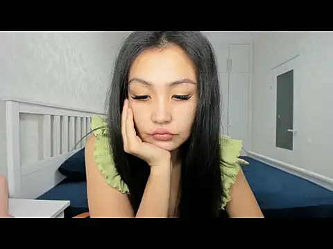 Missykitty01 online show from 10/14/25, 11:05