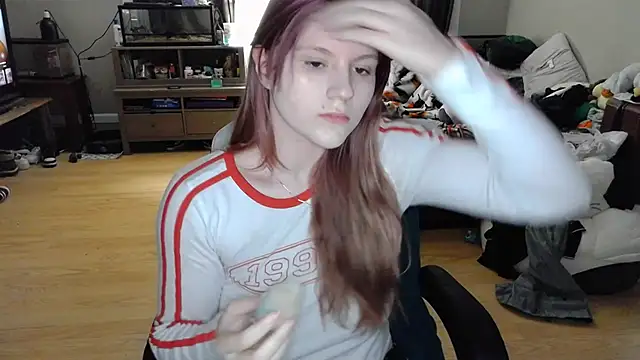 Elliewgfs online show from 02/16/25, 05:15