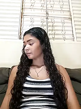 Snapshot of heleny901 chatting on 03/17/25, 11:00 heleny901 online show from 03/17/25, 11:00