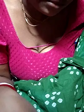 DARK WINE  online show from 11/24/25, 10:37