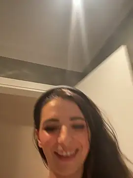 Lanaprincess22 online show from 04/15/26, 09:48