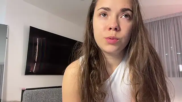 Mika Miller online show from 05/05/26, 08:06