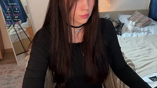 jennetdoll online show from 10/01/25, 03:07