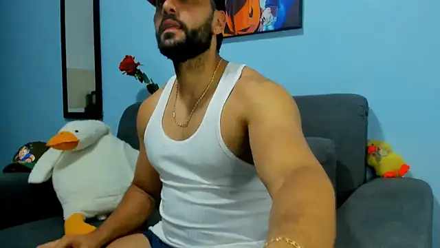 Snapshot of ETHAN_ROX chatting on 01/22/25, 07:13 ETHAN ROX online show from 01/22/25, 07:13