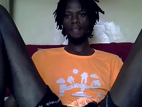 Snapshot of Delicious-D chatting on 12/03/25, 08:12 Delicious-D online show from 12/03/25, 08:12