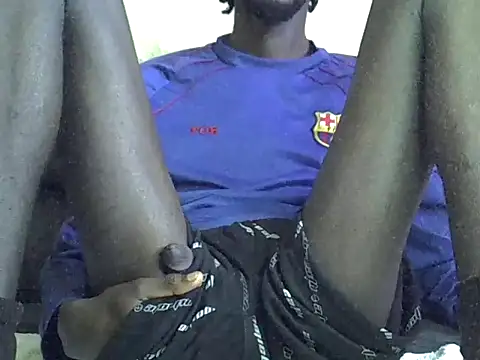 Snapshot of Delicious-D chatting on 12/23/25, 08:45 Delicious-D online show from 12/23/25, 08:45