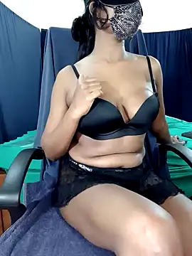 Midnight Blossom online show from 12/19/24, 11:46