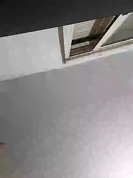 skrigul12 online show from 12/28/24, 08:15