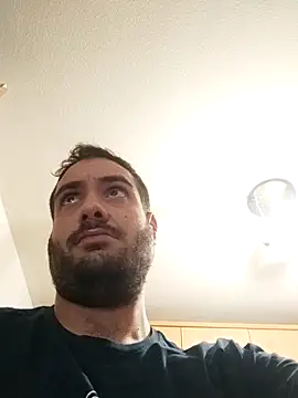 Snapshot of skrigul12 chatting on 03/14/25, 10:16 skrigul12 online show from 03/14/25, 10:16