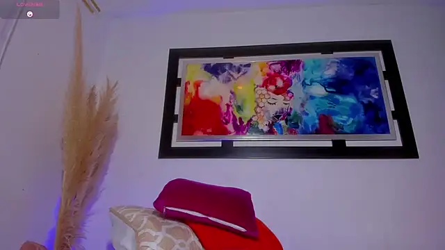 Snapshot of Scarlett_811 chatting on 11/22/25, 10:36 Scarlett 811 online show from 11/22/25, 10:36