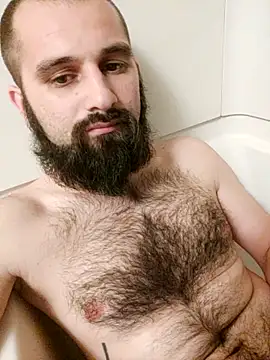 hungandnerdy420 online show from 09/18/25, 05:42