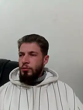 jimmyy  online show from 10/06/25, 11:07