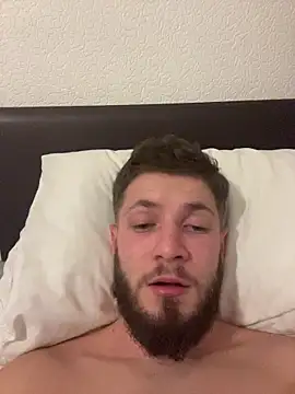 Snapshot of jimmyy_ chatting on 02/08/26, 10:46 jimmyy online show from 02/08/26, 10:46