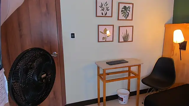 Snapshot of jacob-coper chatting on 02/22/25, 03:01 jacob-coper online show from 02/22/25, 03:01