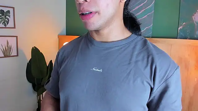 Snapshot of jacob-coper chatting on 10/21/25, 03:18 jacob-coper online show from 10/21/25, 03:18