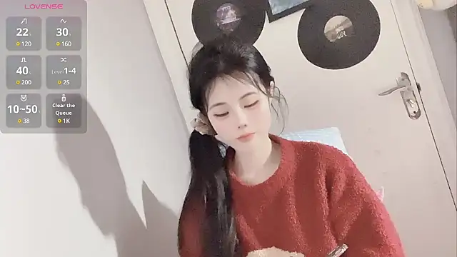 Qedgjwyz1 online show from 02/12/25, 01:48