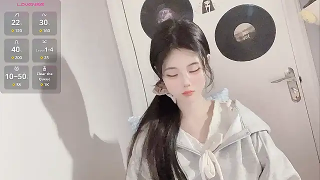 Qedgjwyz1 online show from 02/14/25, 04:15