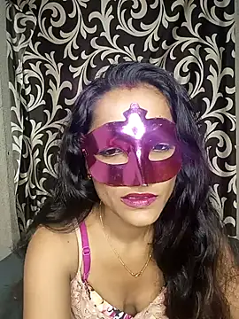 REVA DARLING online show from 07/25/26, 06:44