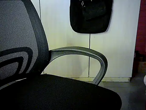 Destiny Desire online show from 09/10/25, 08:53