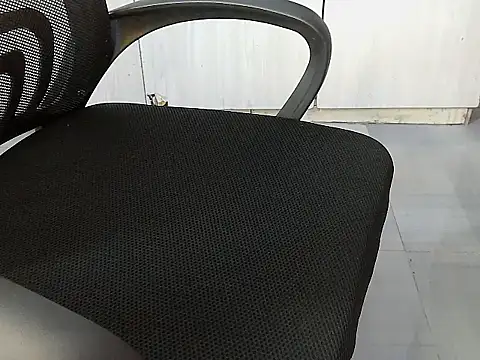 Destiny Desire online show from 10/15/25, 08:09