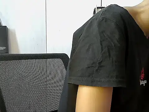 Destiny Desire online show from 11/10/25, 05:56