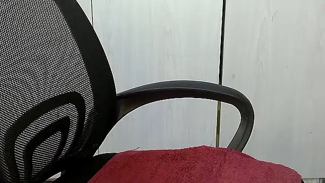 Destiny Desire online show from 01/13/26, 08:25