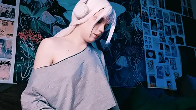 baby monster1 online show from 11/20/25, 07:19